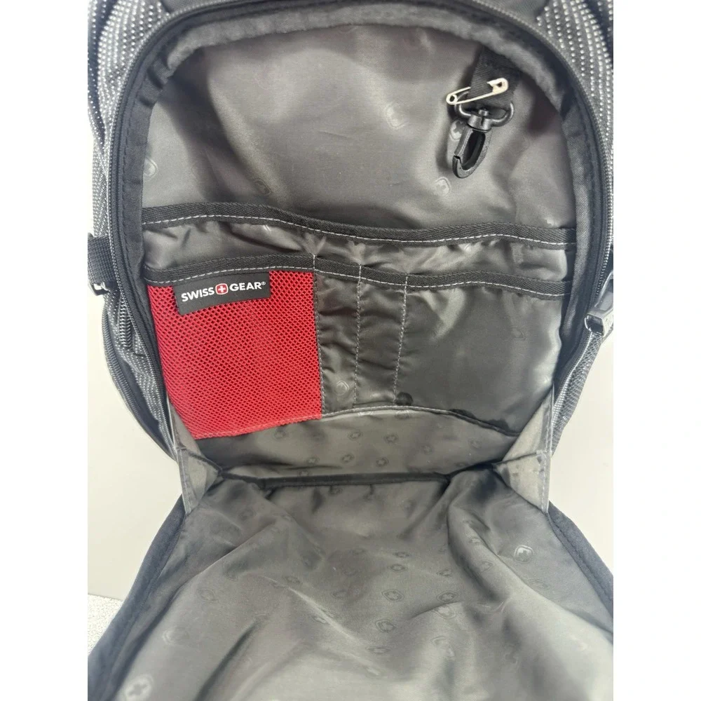 SwissGear commander usb